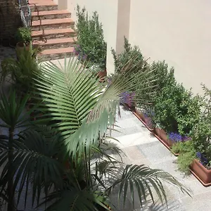 Il Giardino Segreto Affittacamere Cagliari
