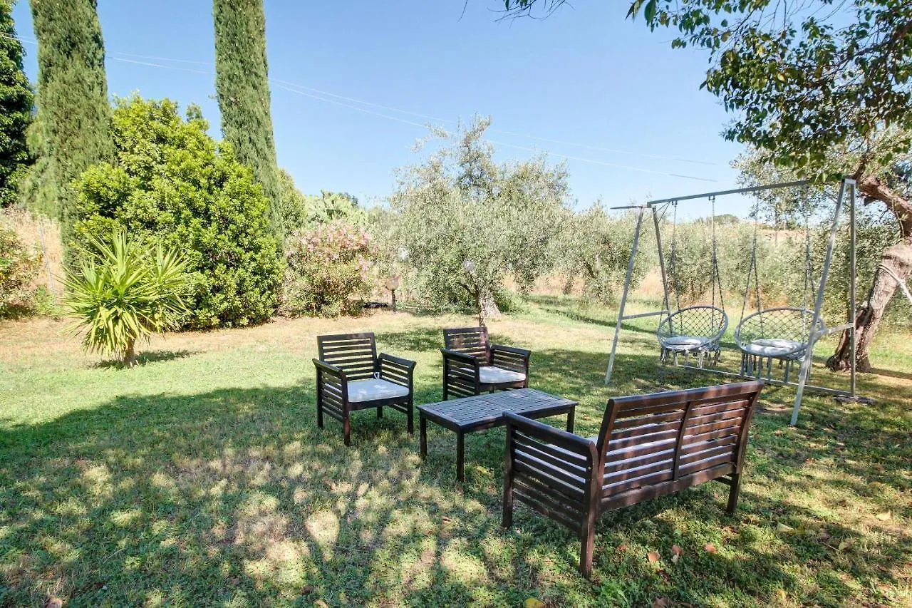 Artemisia Negli Ulivi B&B Magliano in Toscana
